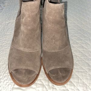 Vince Camino Booties Open Toe Suede 4inch Heel